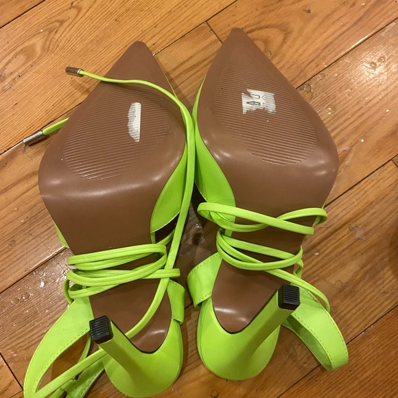 Lime neon green stilettos - Picture 4 of 5